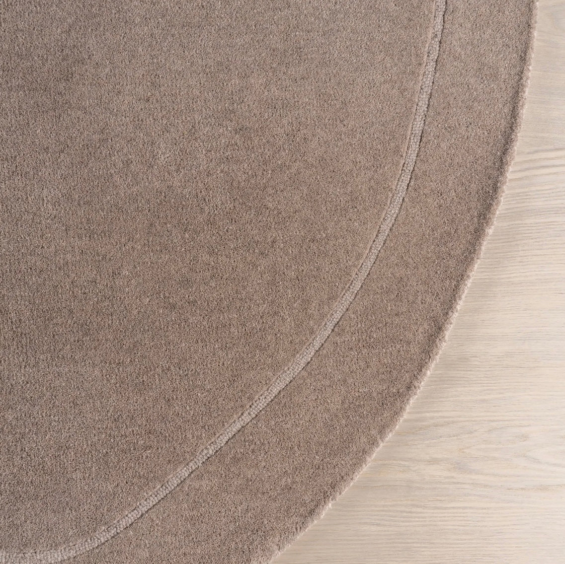 Lula Wool Rug in Dusty Mauve