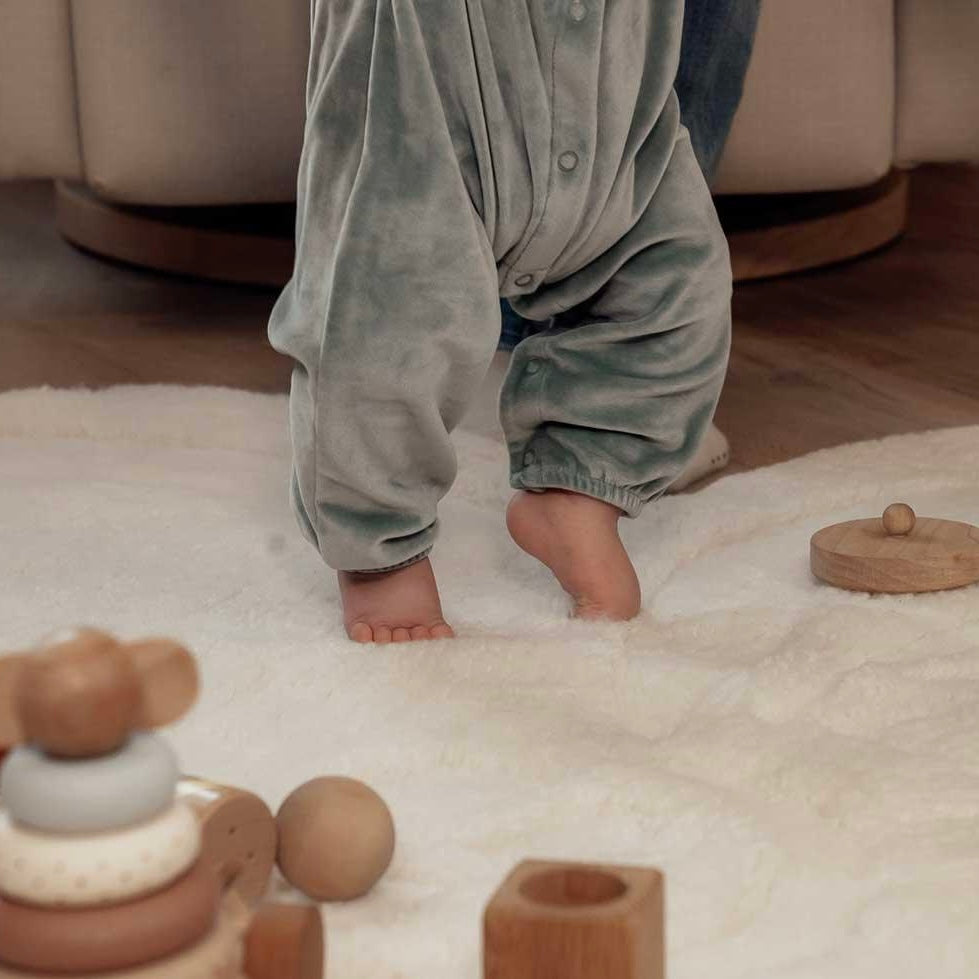 Blossom Washable Wool Rug in Ivory