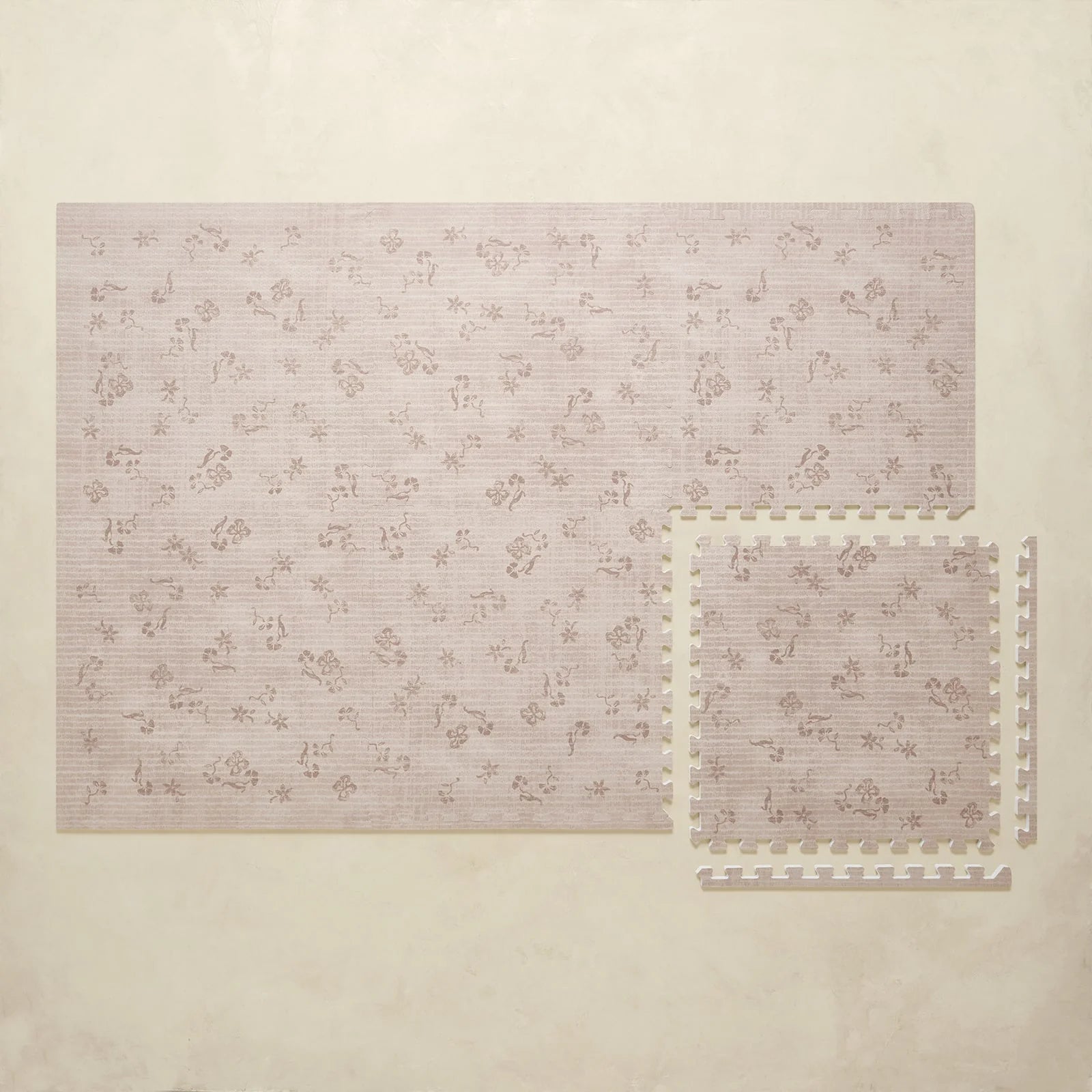 Francine Playmat in Sand