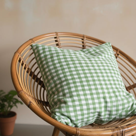 Kaia in Lumut Green
