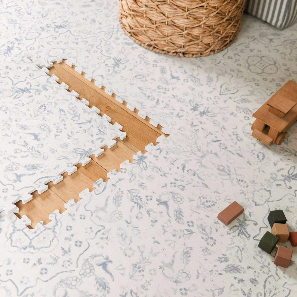 Emily Playmat in Mist